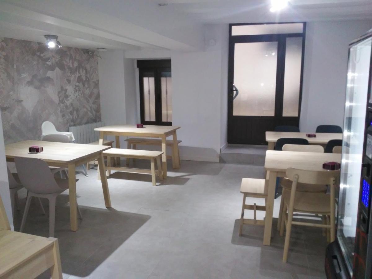 Ontinyent Rooms Exterior foto